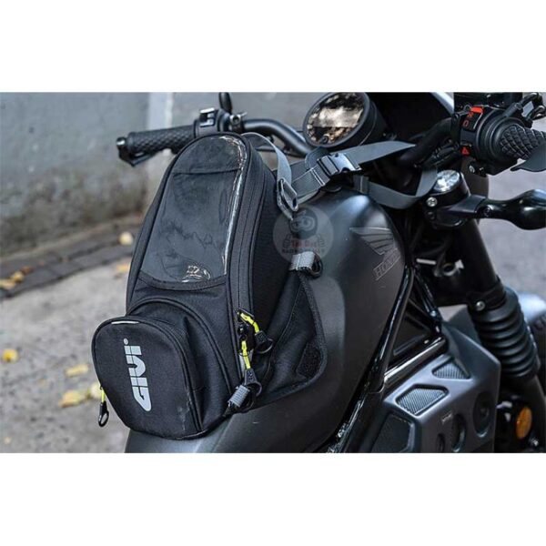 WhatsApp Image 2025-10-02 at 1.08.04 PM (1) GIVI TANK BEAG